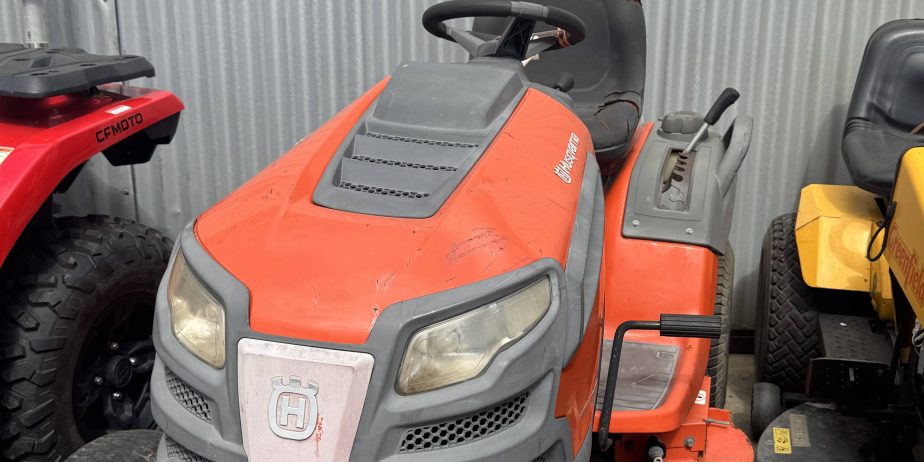 Husqvarna Ride On Lawn Mower YTH2242TDRF
